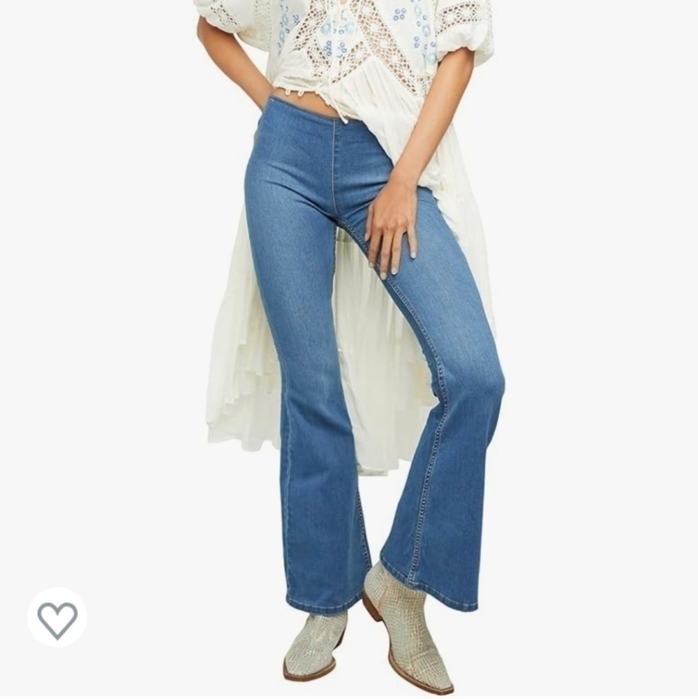 Free People Flare Penny Pull On Denim Jeans Blue Size 30